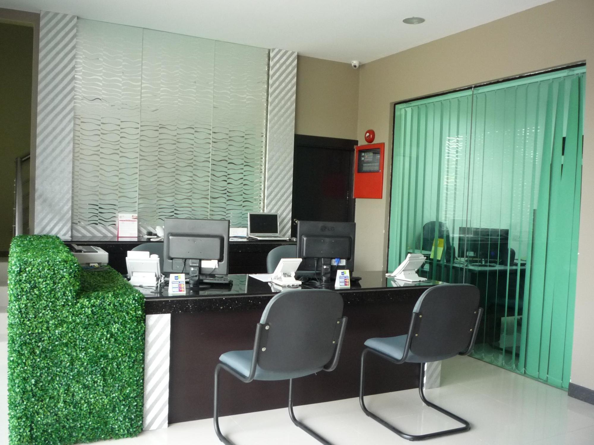 Labuk Hotel Sandakan Extérieur photo