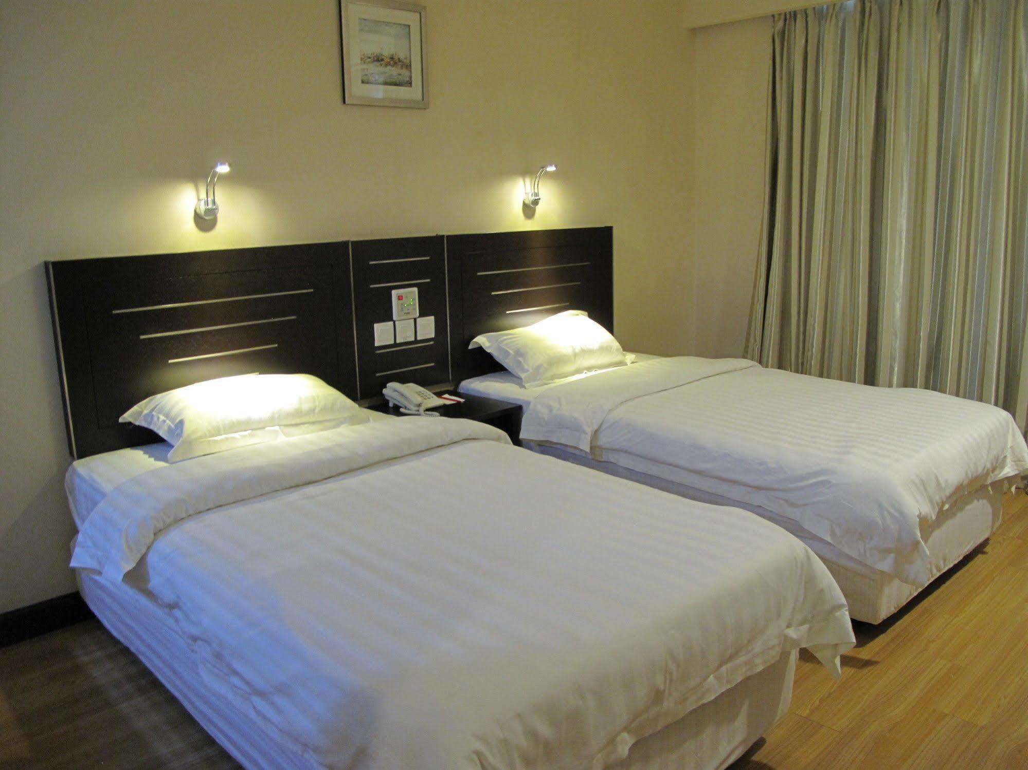 Labuk Hotel Sandakan Extérieur photo